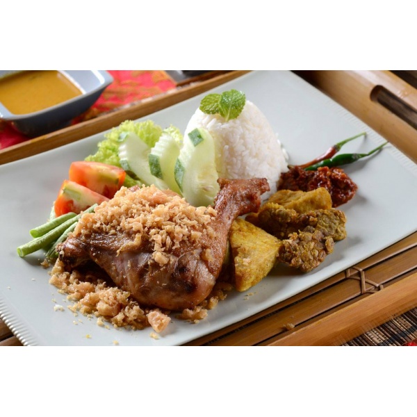 nasi_ayam_penyet